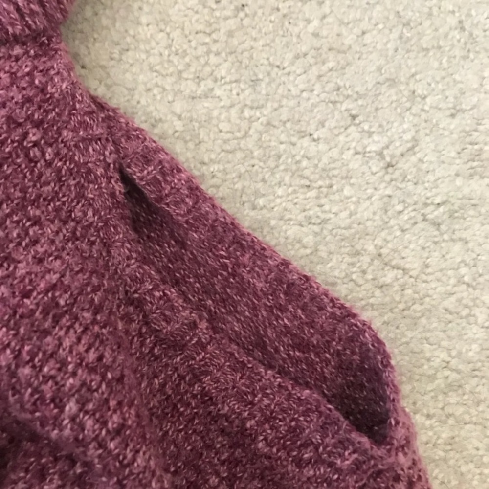 Sweater - Picture 5 of 5